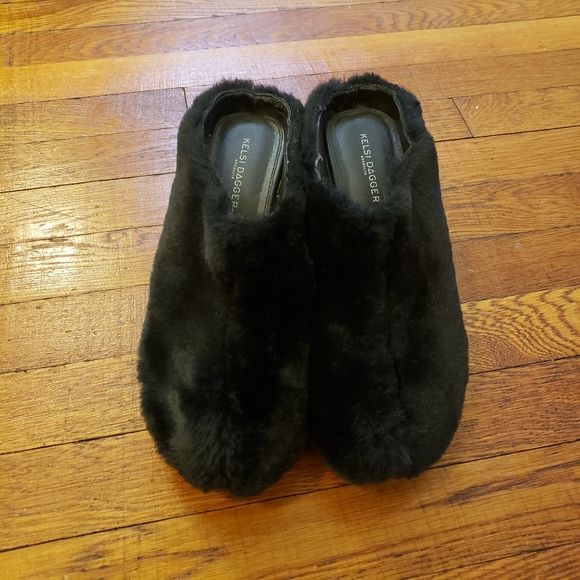 Kelsi Dagger Joval Faux fur clogs - Picture 3 of 6